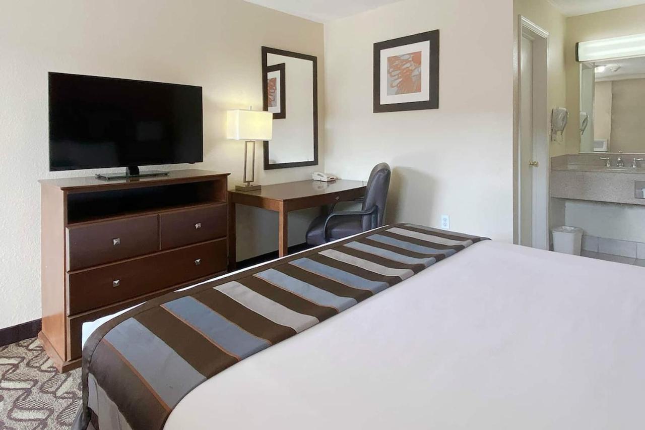 Hotel Super 8 By Wyndham