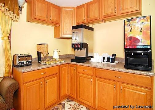 Super 8 By Wyndham Hotel Greensburg